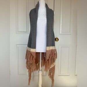 Coco + Carmen Gray and Tan Knit Shawl